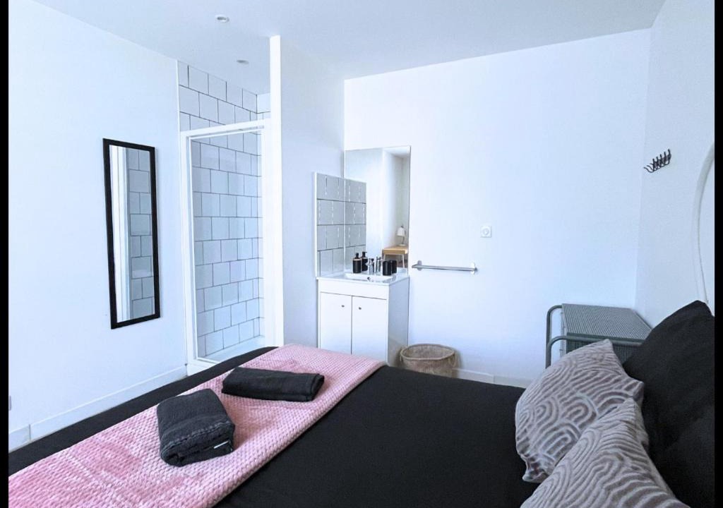 Photo of Bedroom in Saint-Quentin