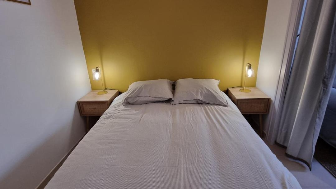 Photo of Bedroom in Nyons