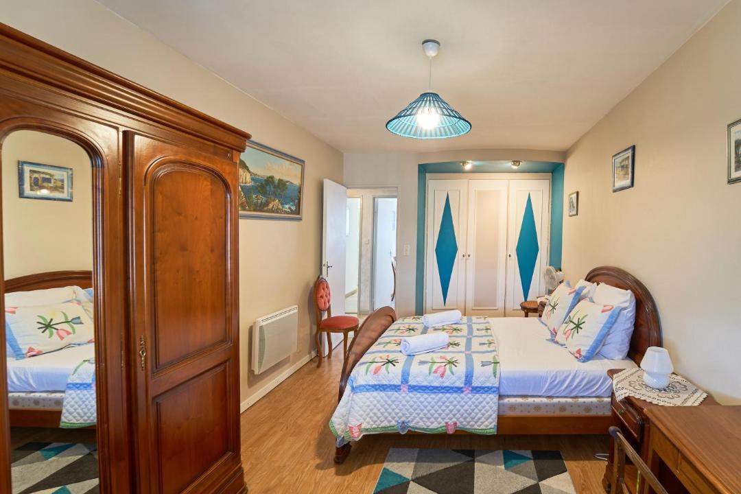 Photo of Bedroom in Toulon