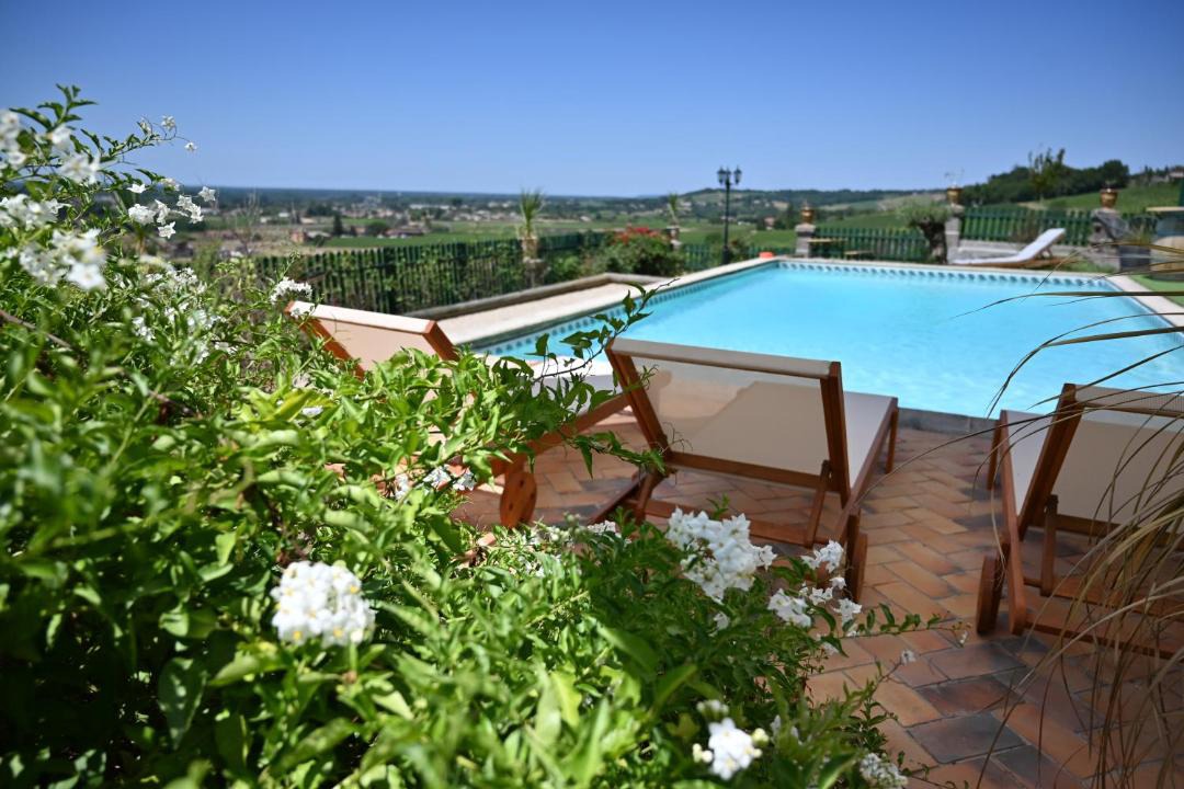 Photo of Others in Cadillac