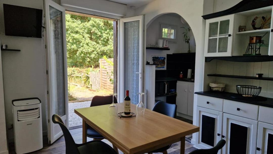 Photo of Kitchen in Listrac-Medoc