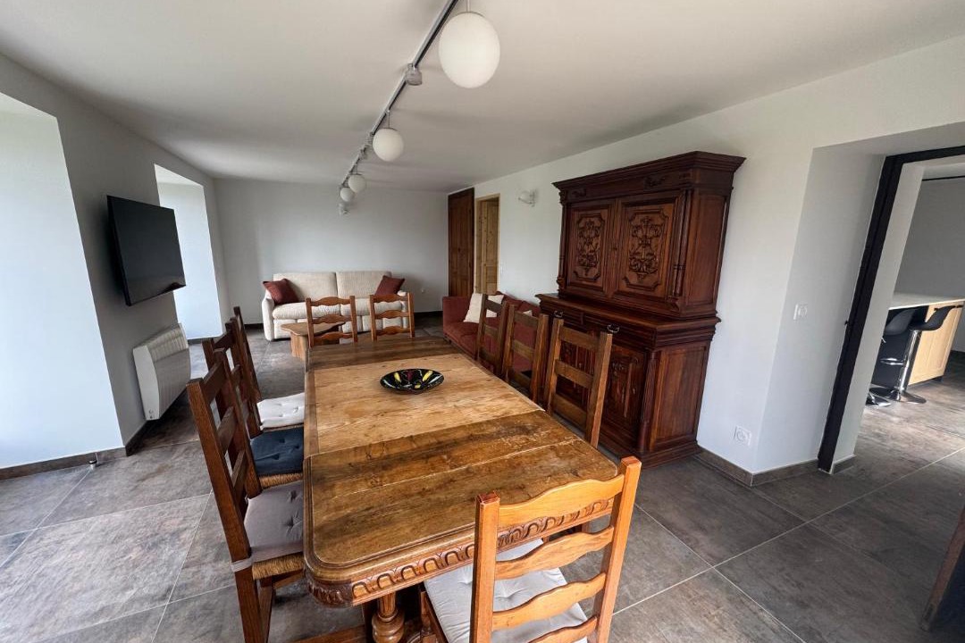 Photo of Others in Toiny