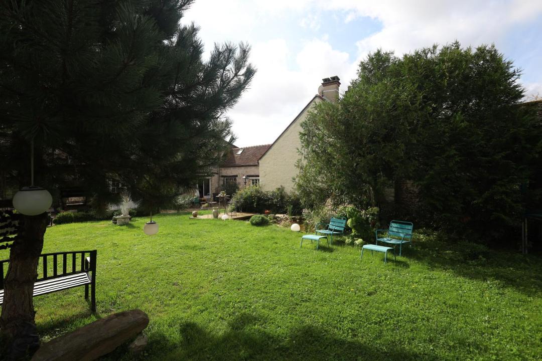 Photo of Others in La Chapelle la Reine