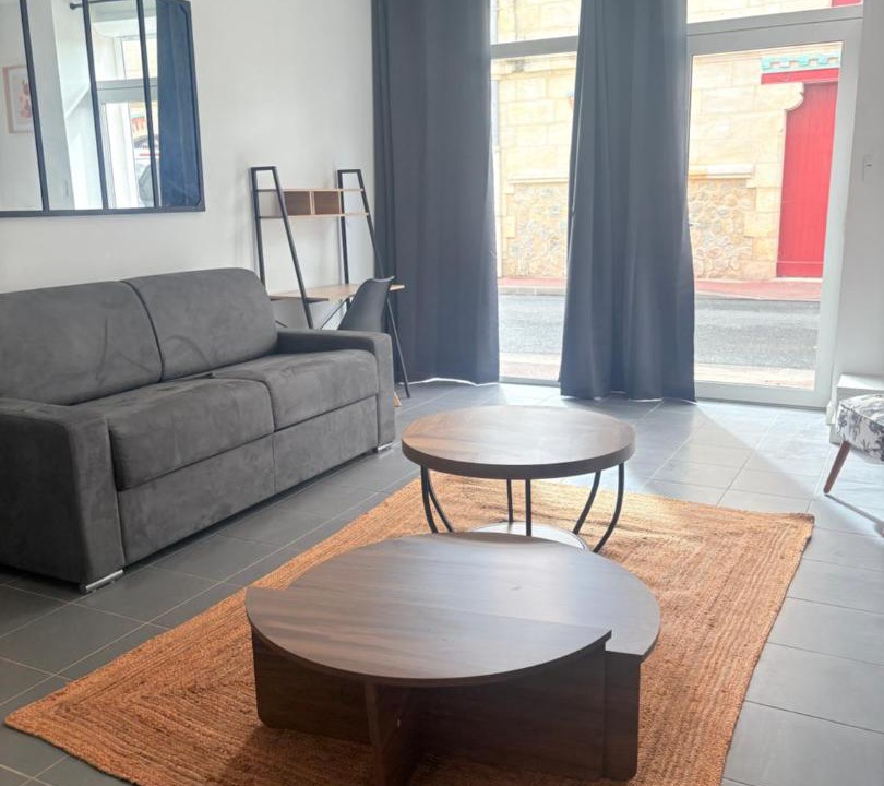 Photo of Others in Pauillac