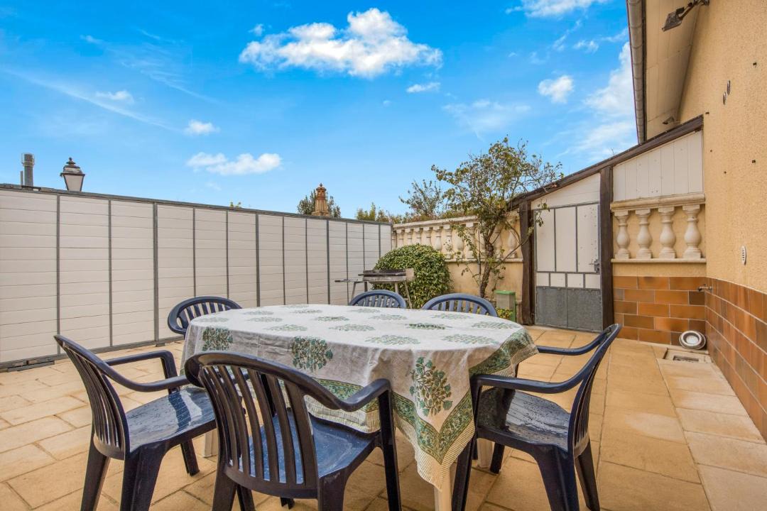 Photo of Patio Balcony in Saint-Seurin-de-Cadourne