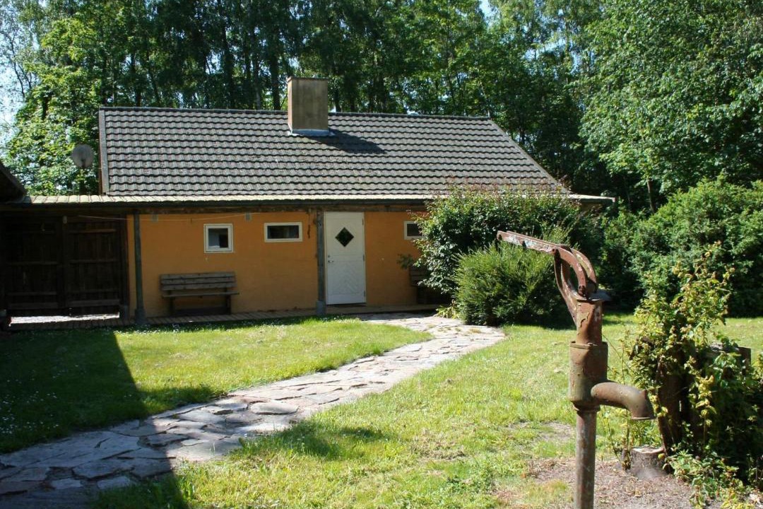 Photo of Others in Boderne