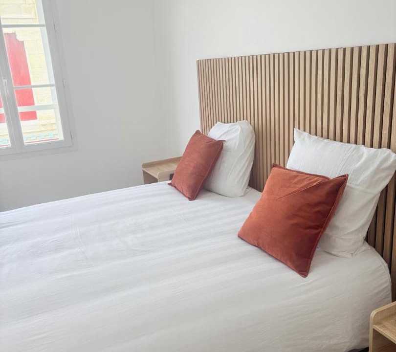 Photo of Bedroom in Pauillac