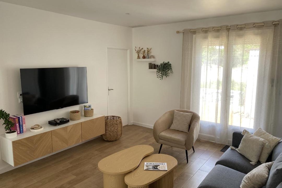 Photo of Livingroom in Jaunay-Clan