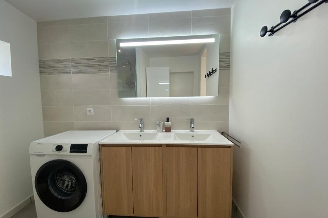 Photo of Bathroom in Jaunay-Clan