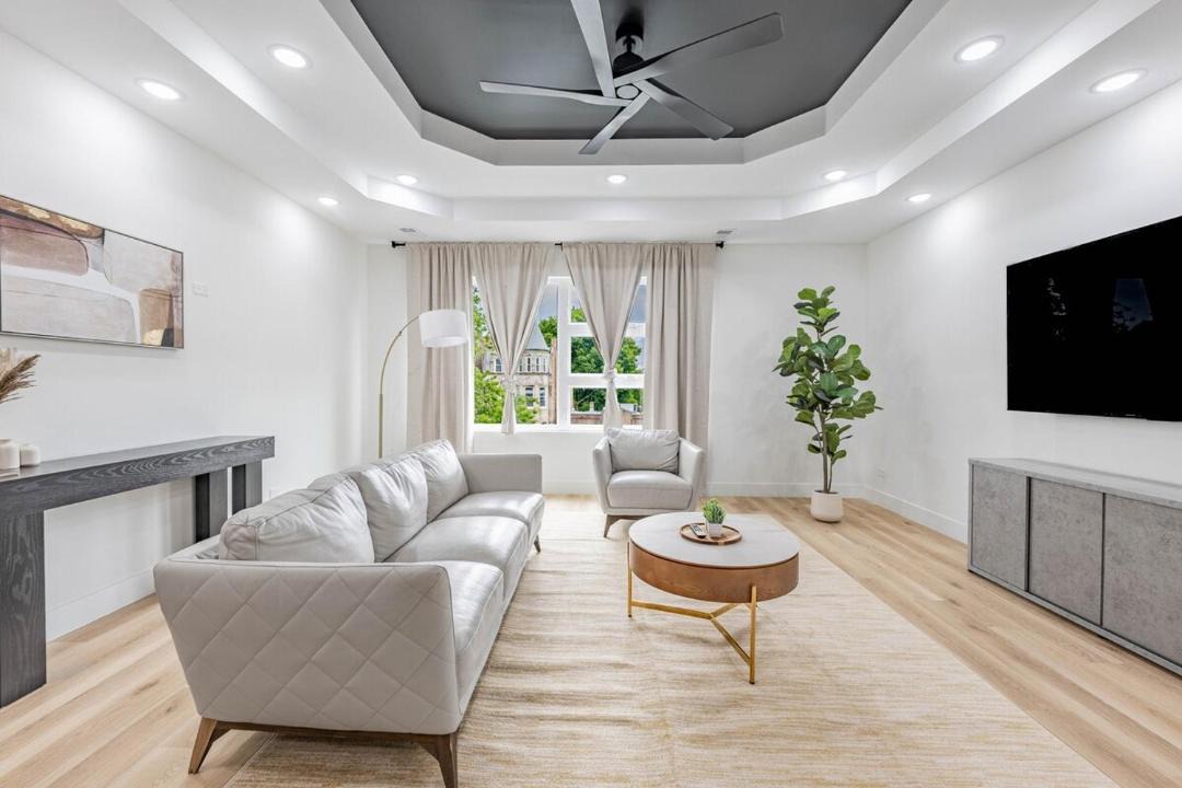 Photo of Livingroom in Washington Park