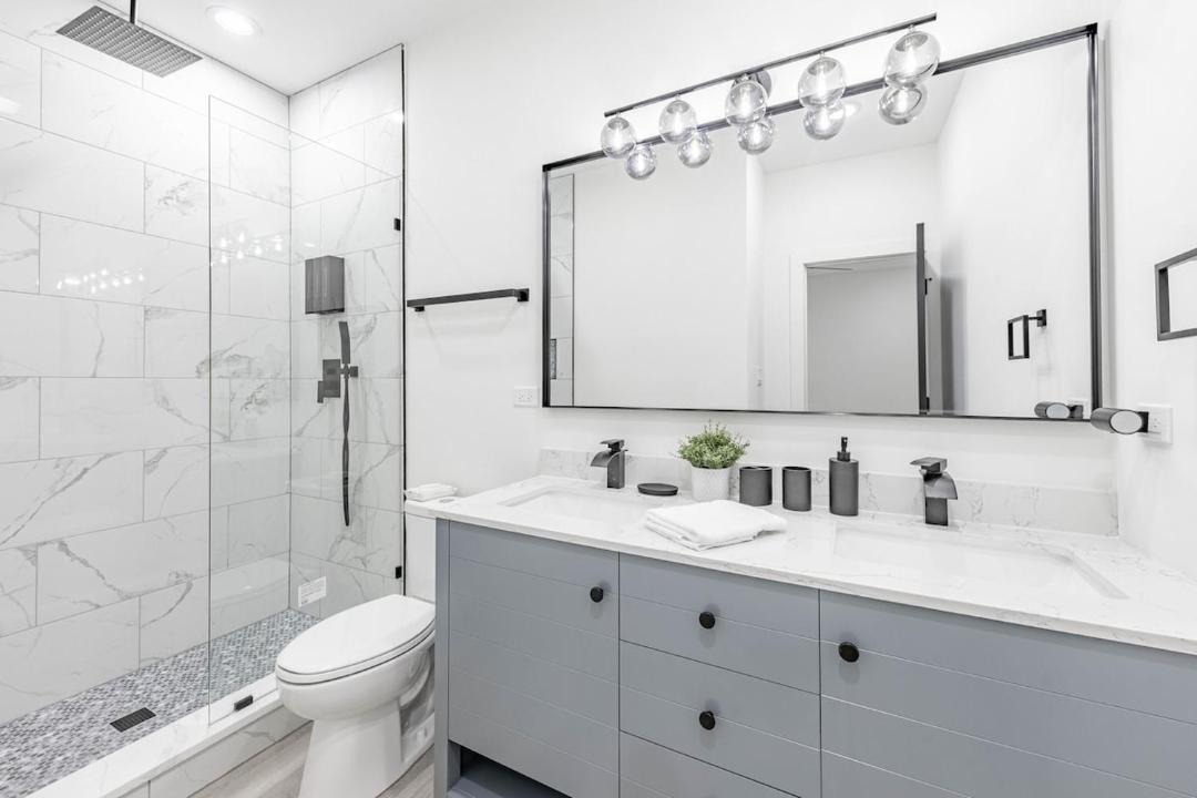 Photo of Bathroom in Washington Park
