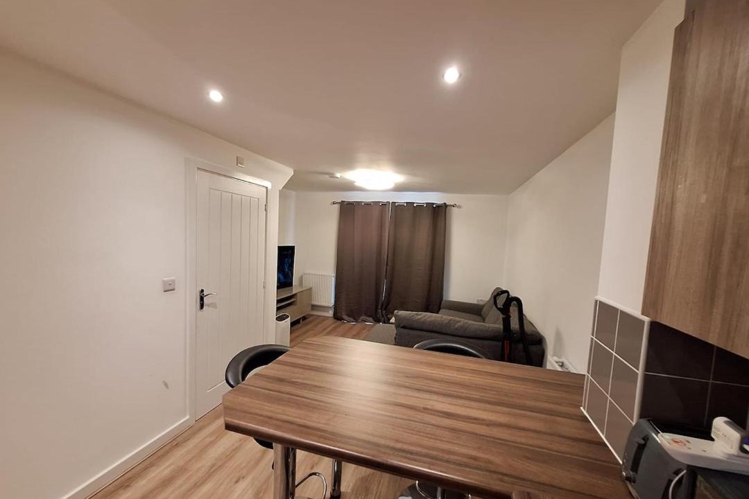 Photo of Others in Weston by Wellend