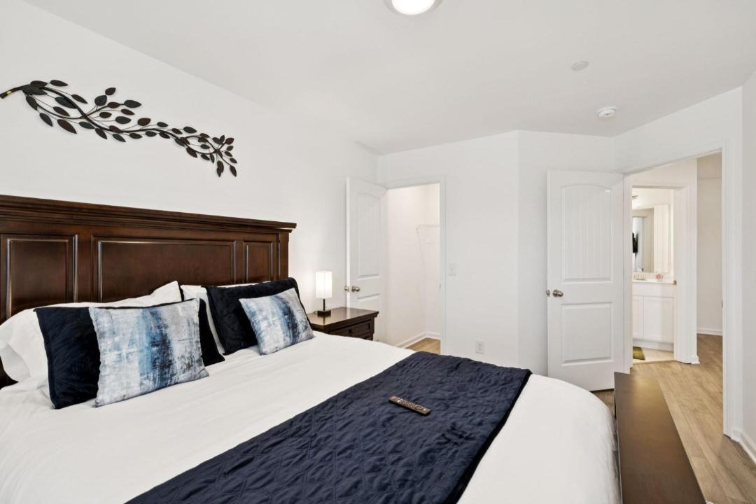Photo of Bedroom in Spring Hill