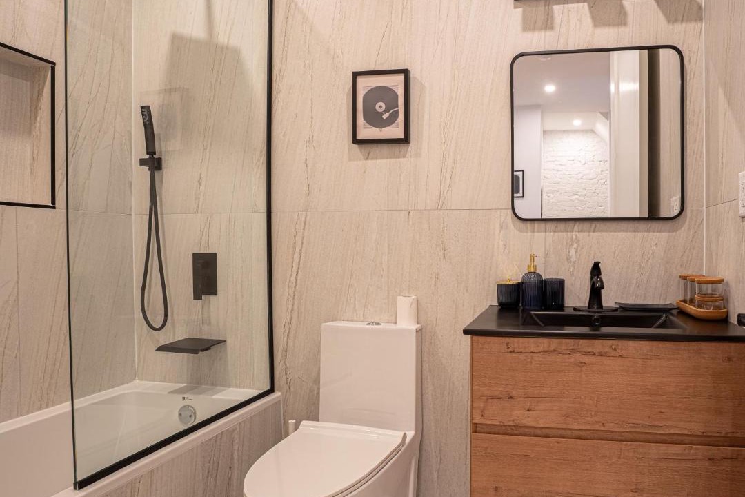 Photo of Bathroom in Ocean Hill