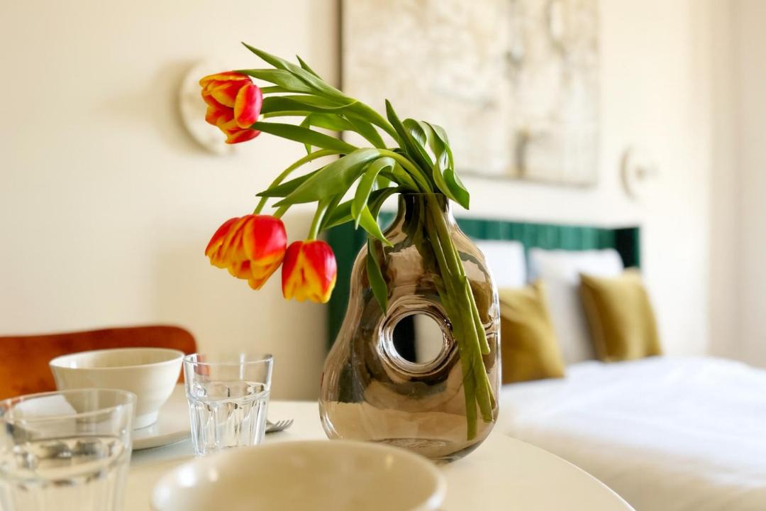 Photo of Others in 2nd Arrondissement