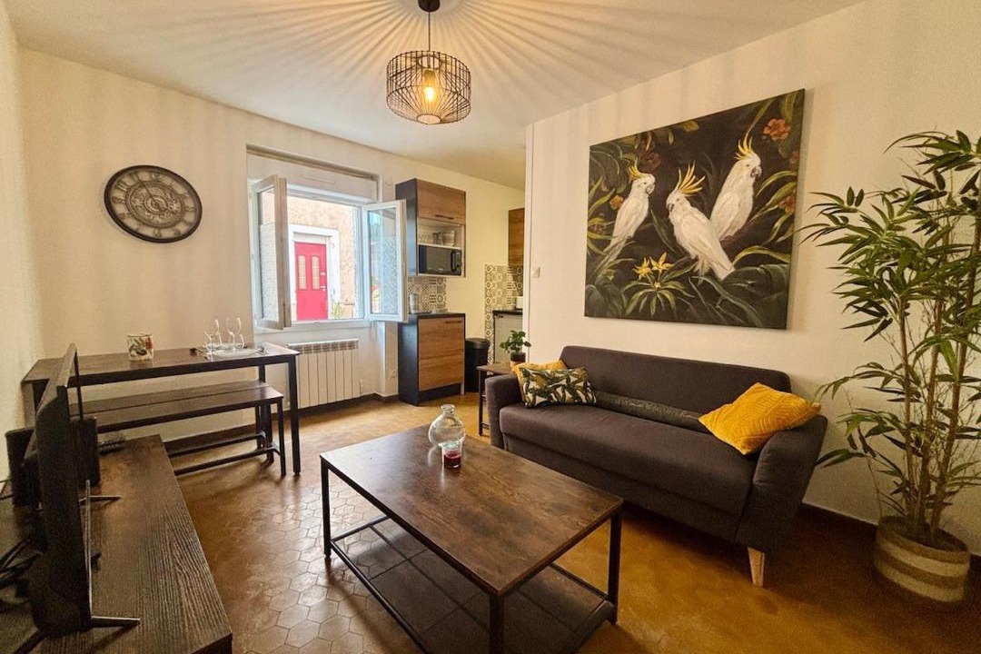 Photo of Livingroom in Bourgoin-Jallieu