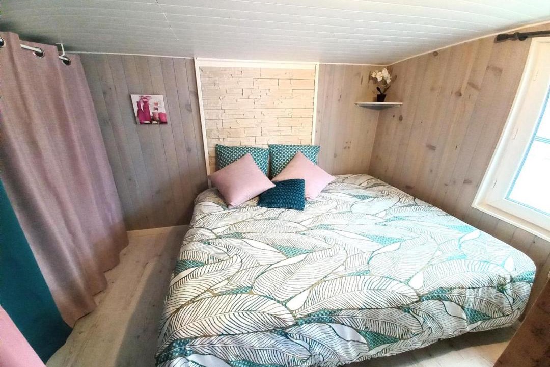Photo of Bedroom in Thilay