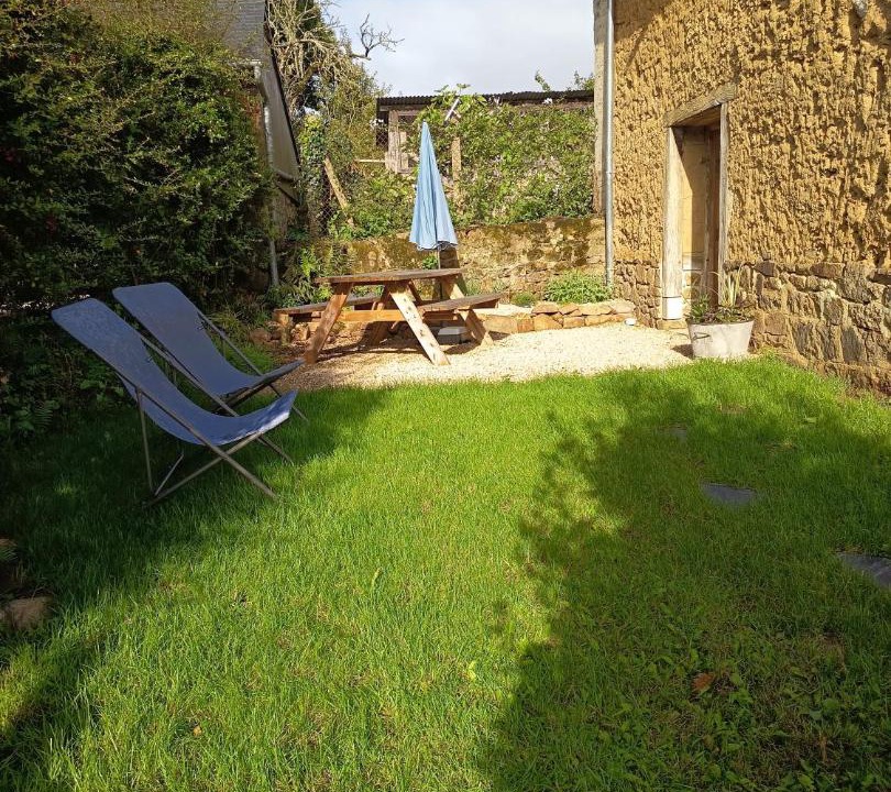 Photo of Others in Saint-Brieuc-des-Iffs