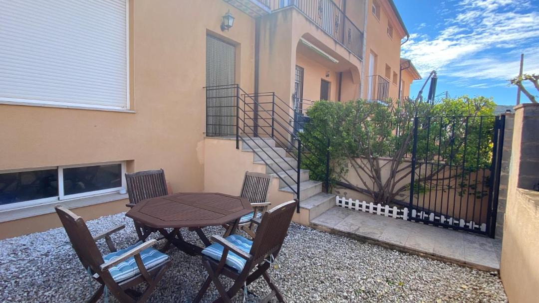 Photo of Patio Balcony in Adzaneta