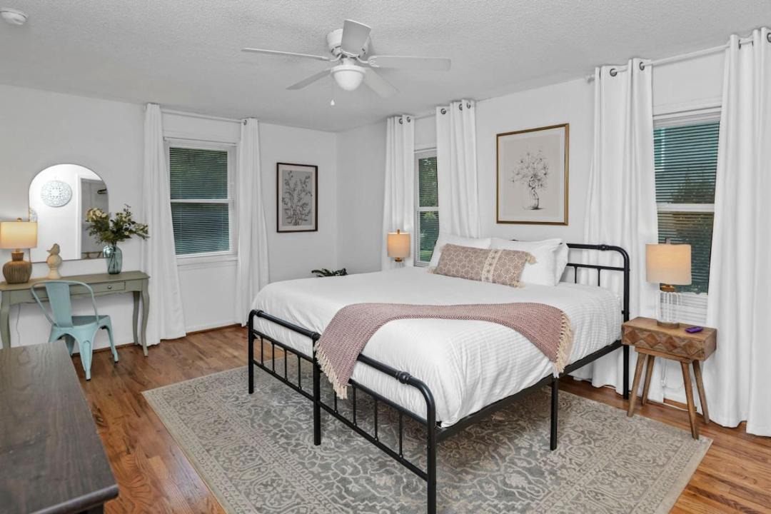 Photo of Bedroom in Earlewood