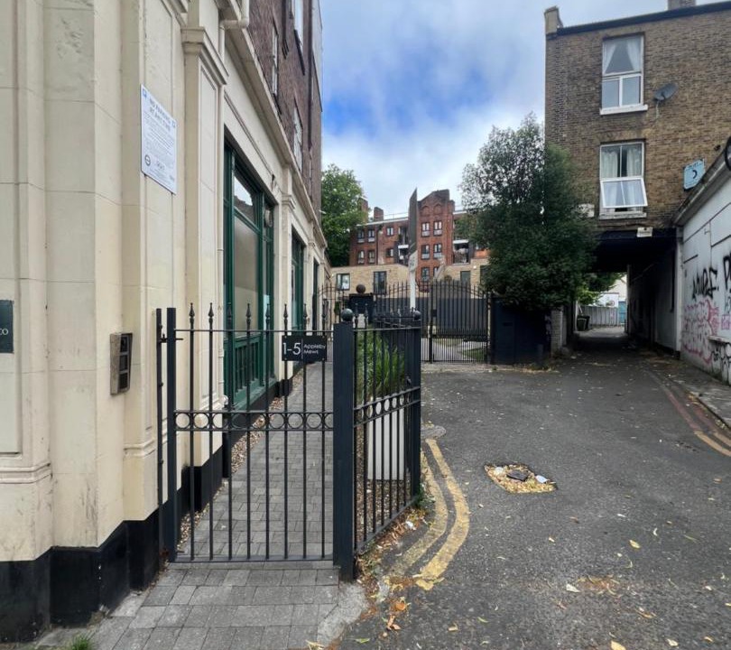 Photo of Others in Brixton Hill