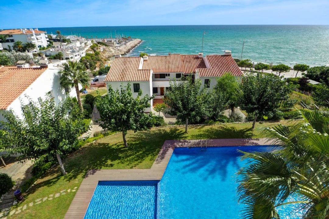 Photo of Others in Sitges