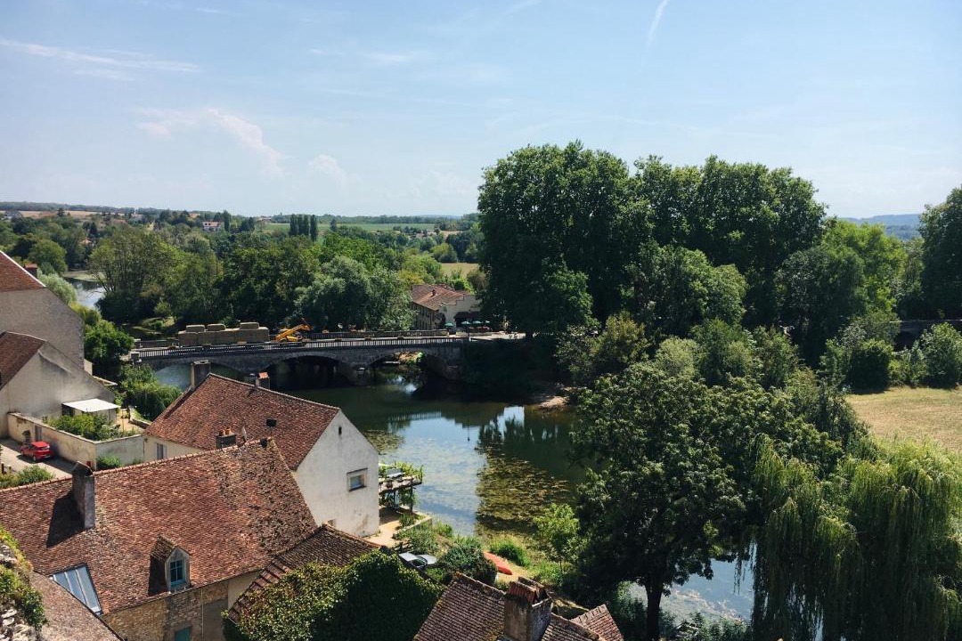 Photo of Others in Pesmes