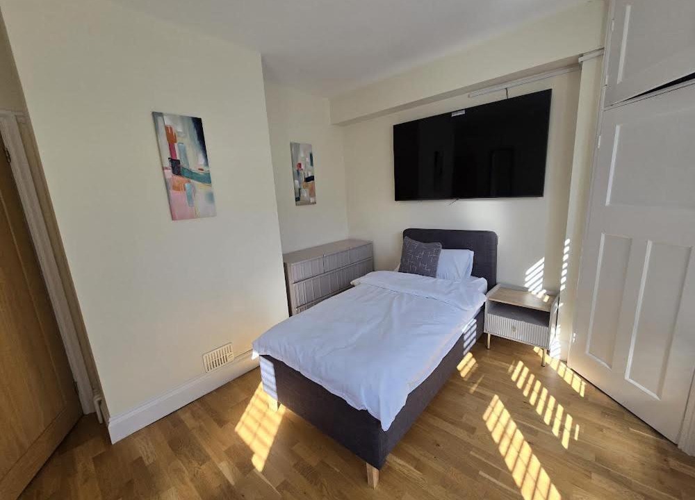 Photo of Bedroom in Luton