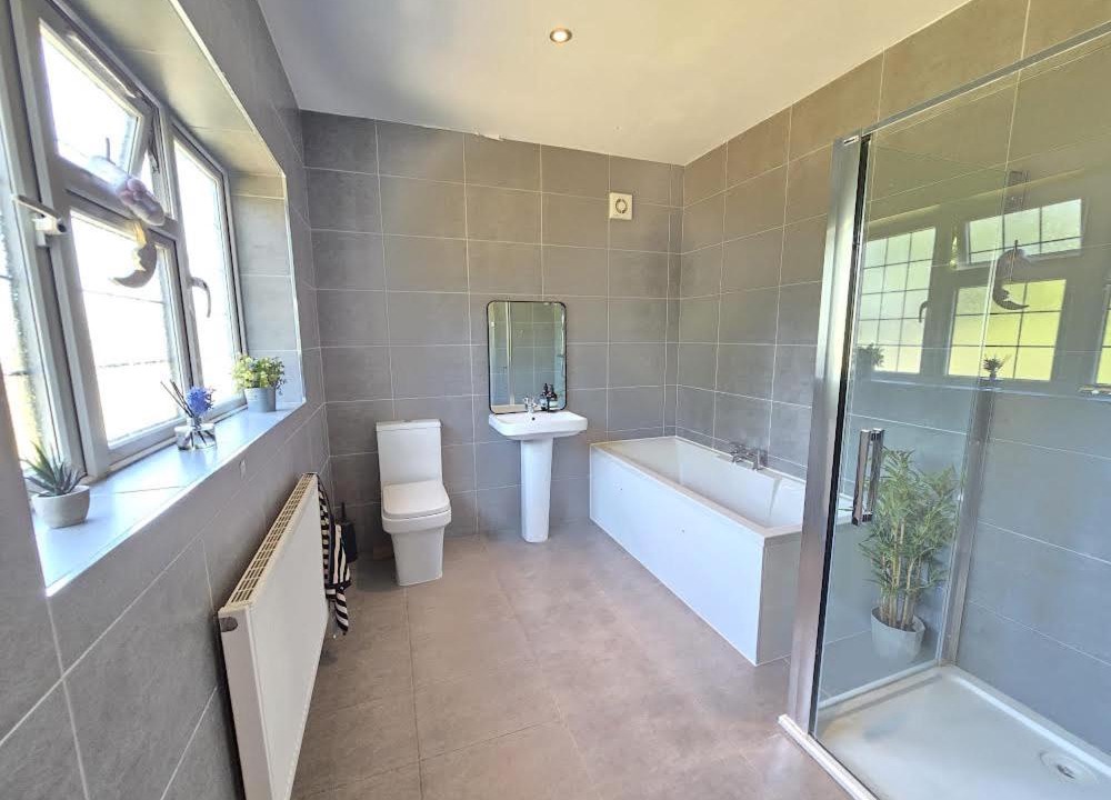 Photo of Bathroom in Luton