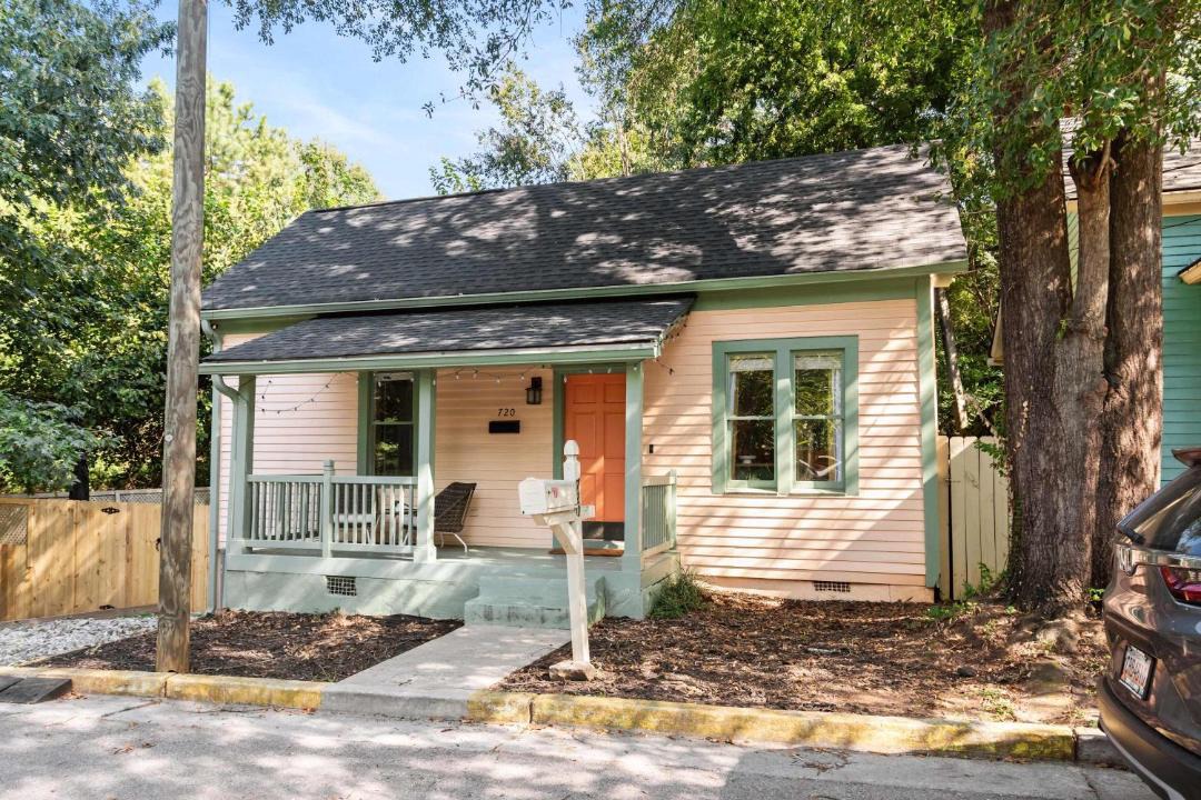 Photo of Others in Cabbagetown