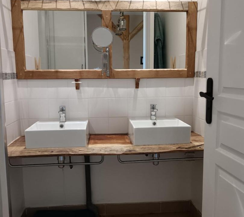 Photo of Bathroom in Laguian-Mazous