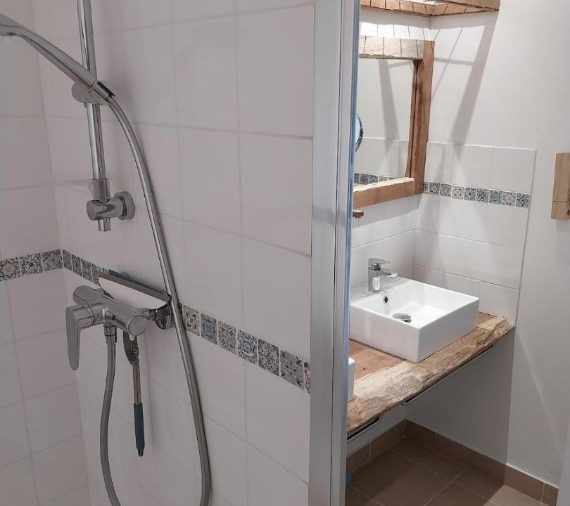 Photo of Bathroom in Laguian-Mazous