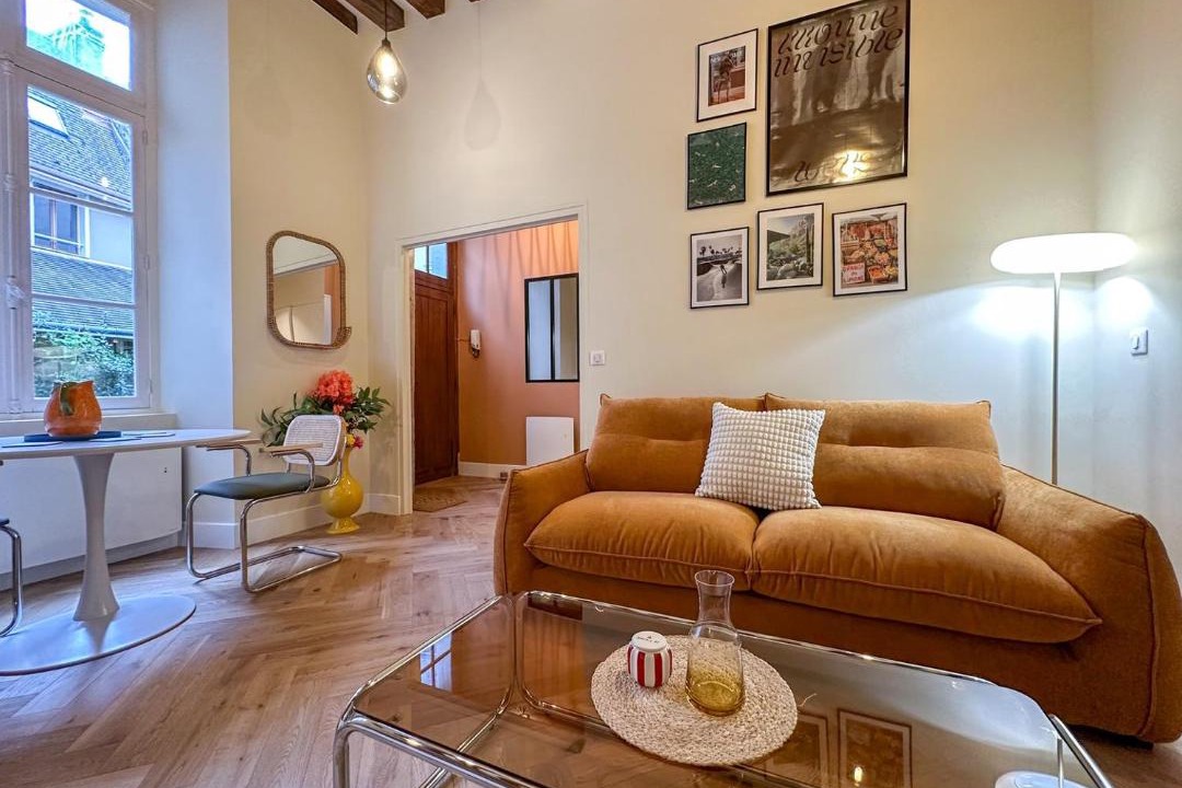 Photo of Livingroom in Chartres