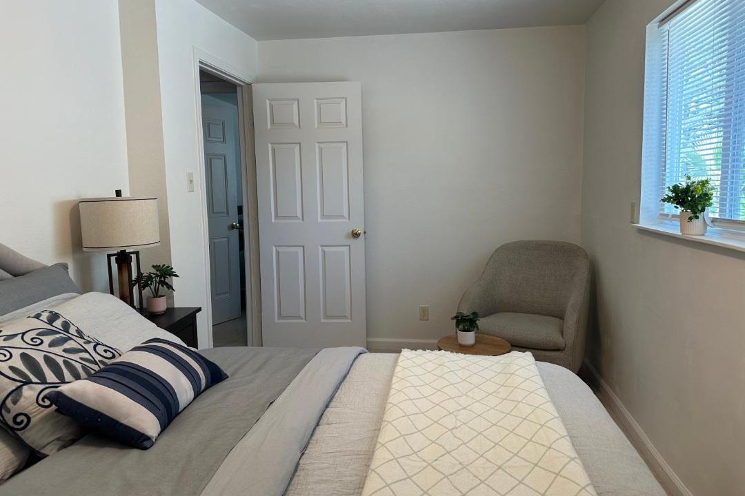 Photo of Bedroom in Arden-Arcade