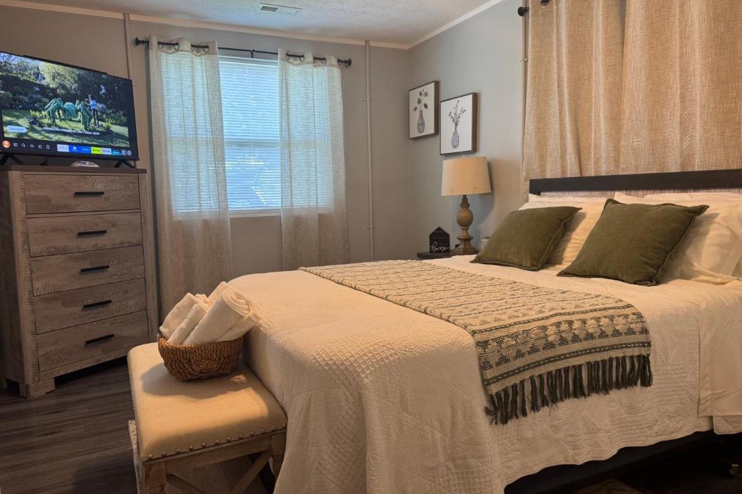Photo of Bedroom in Knoxville