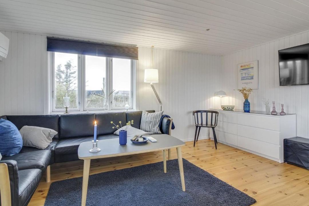 Photo of Others in Lokken