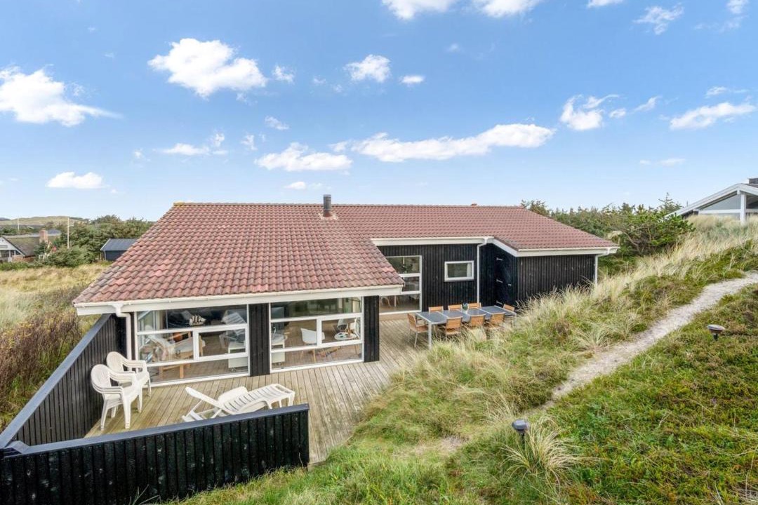 Photo of Others in Houvig Strand