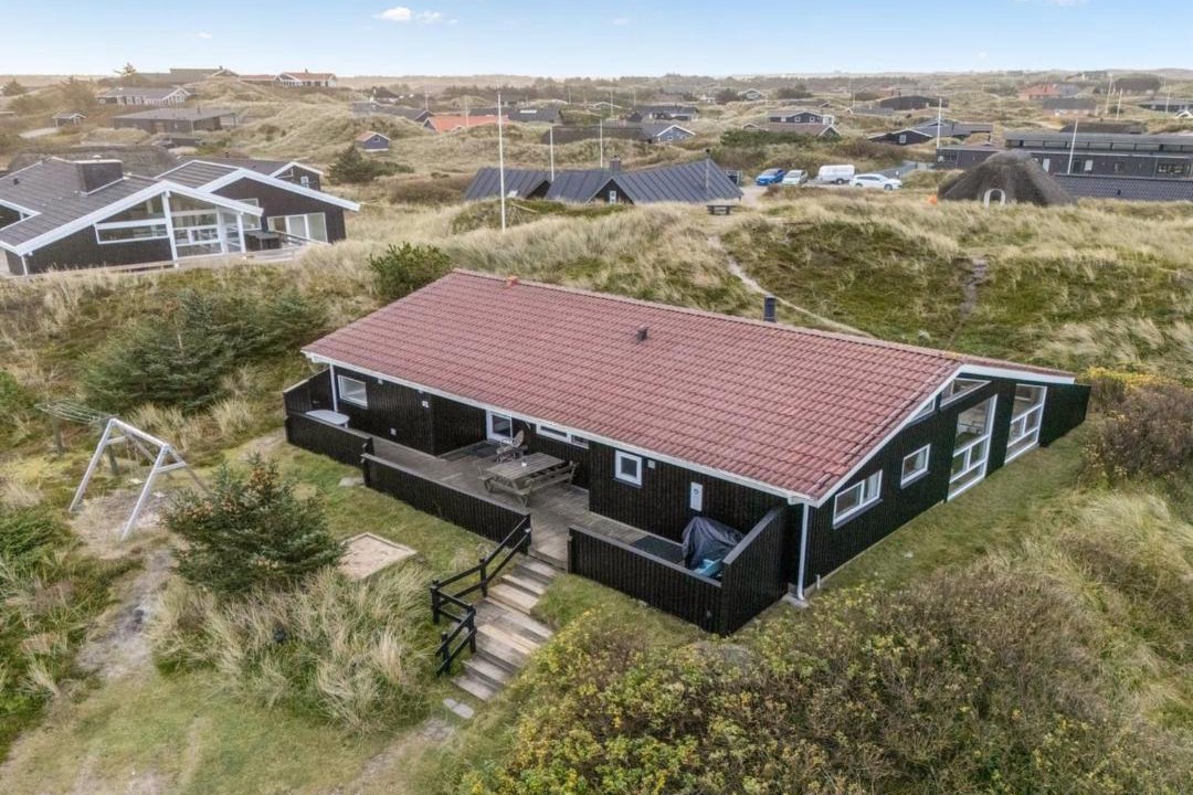 Photo of Others in Houvig Strand