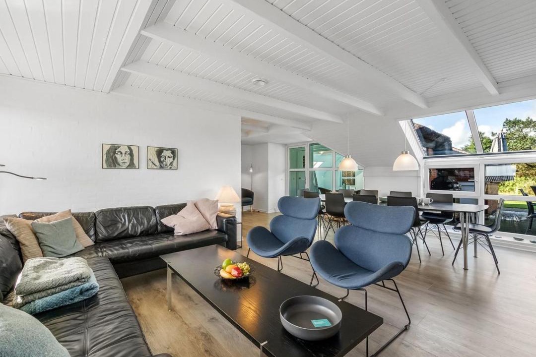 Photo of Others in Houvig Strand