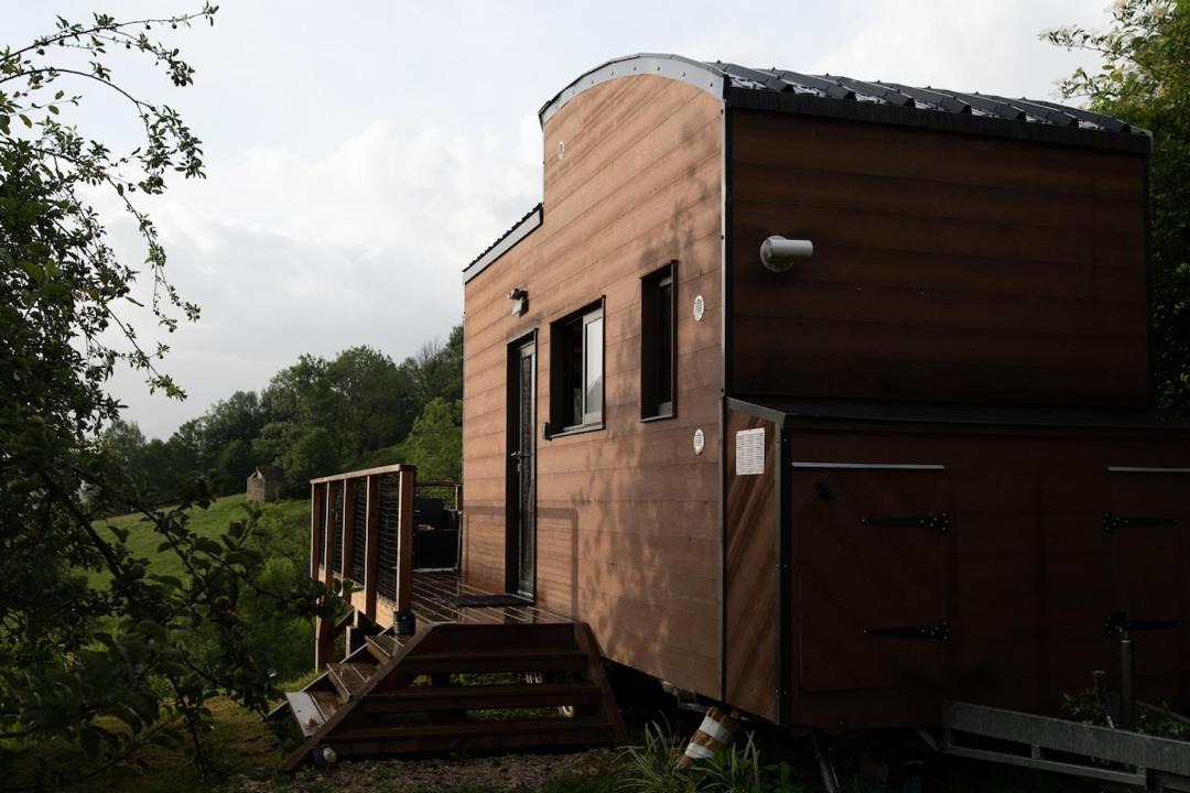 Photo of Others in Seix