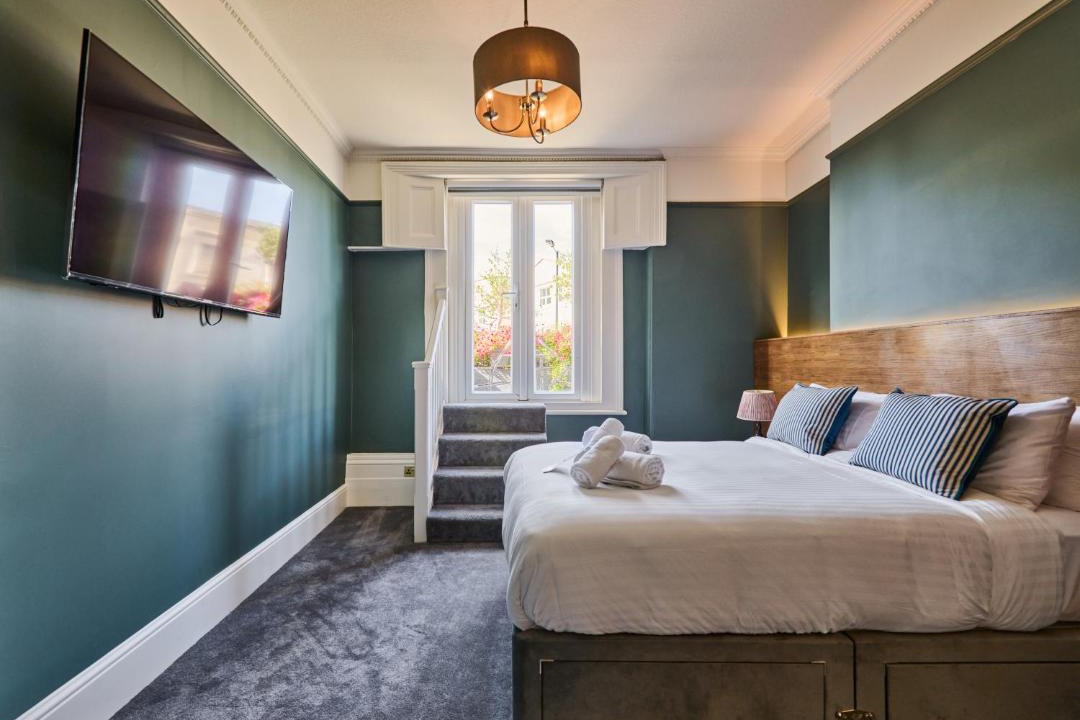 Photo of Others in Hackney Central