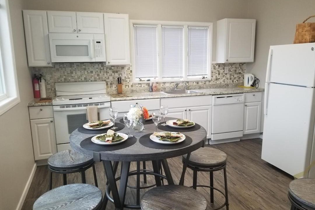 Photo of Kitchen in Downtown Niagara Falls
