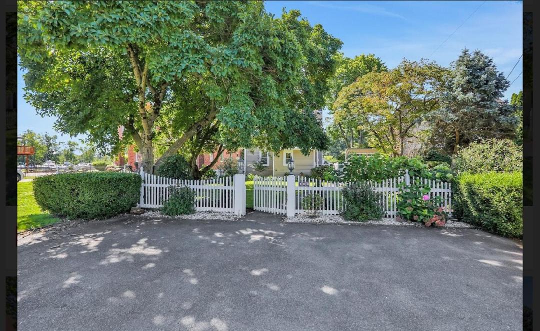 Photo of Others in Saugerties South