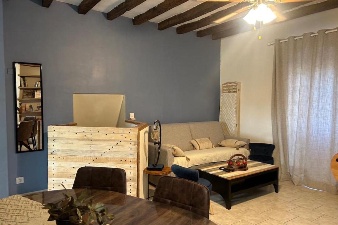 Photo of Others in Saint-Georges-du-Rosay