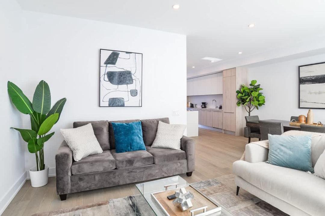 Photo of Livingroom in Gravenhurst
