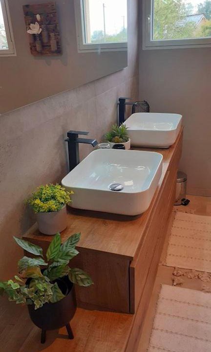 Photo of Bathroom in Doudelainville