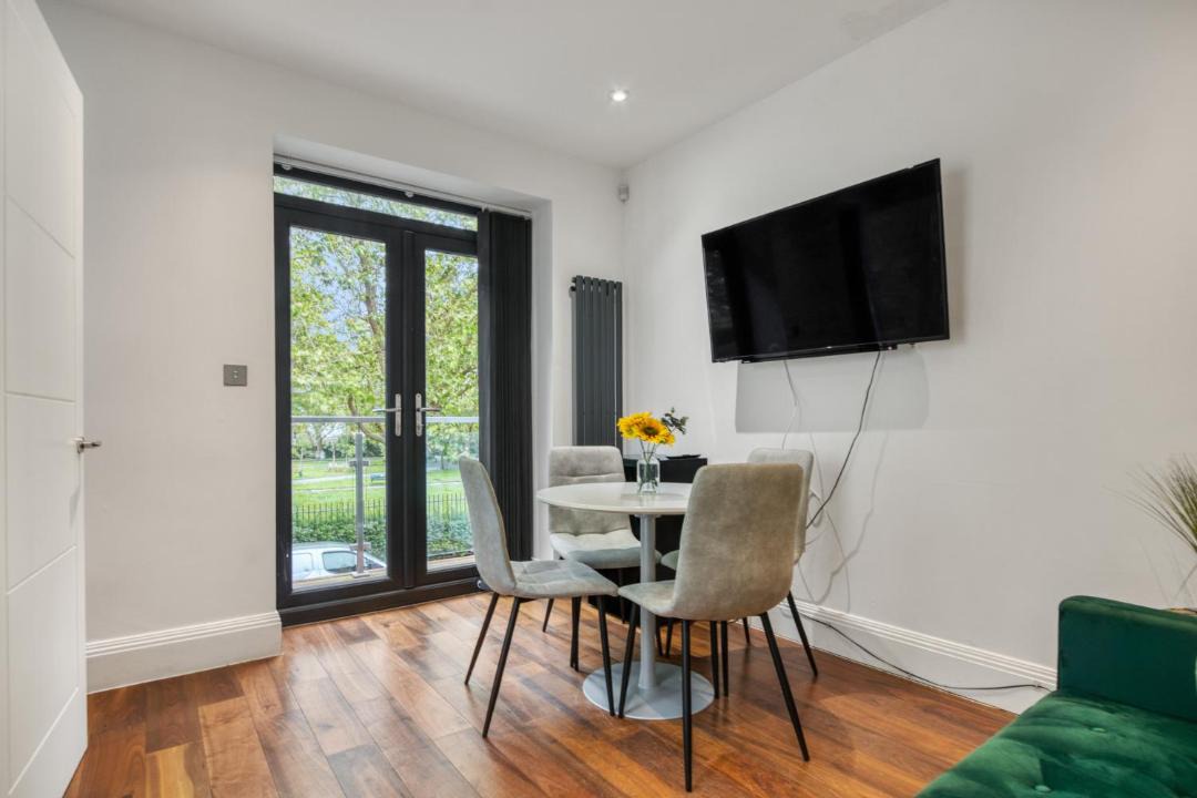 Photo of Others in Southfields