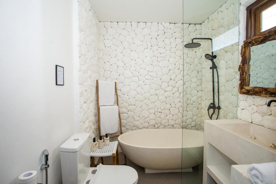Photo of Bathroom in Sunset Road