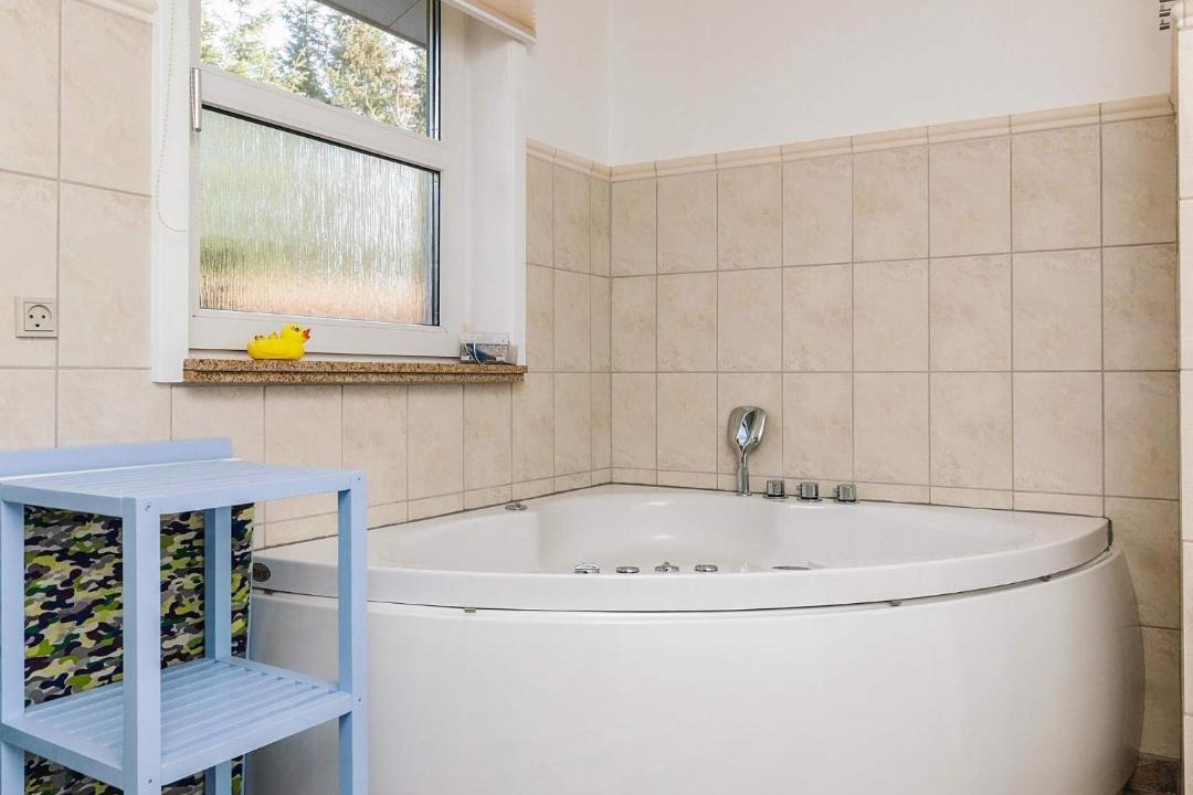 Photo of Bathroom in Hou
