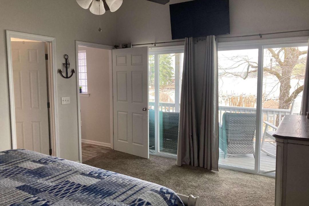 Photo of Bedroom in Leesburg